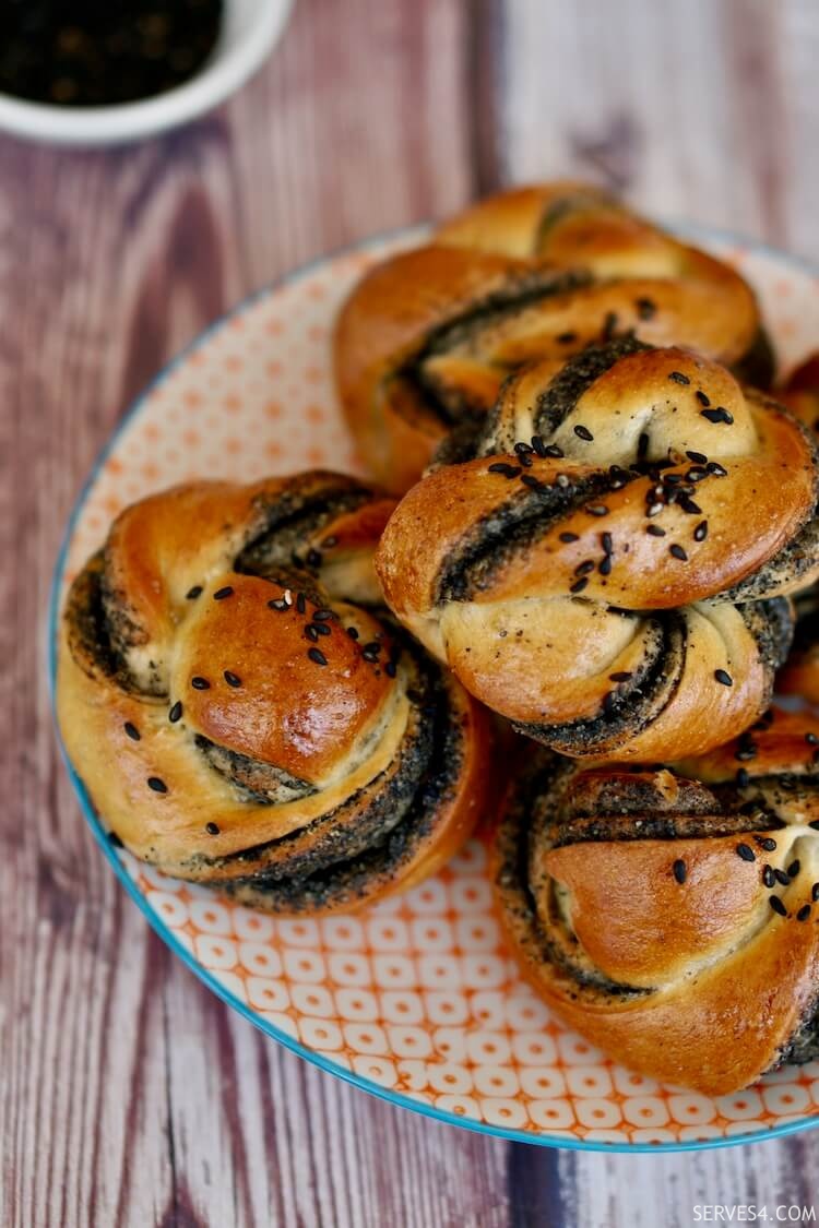 A 'twist' on the delectable Swedish cardamom buns, these black sesame buns are equally enticing!
