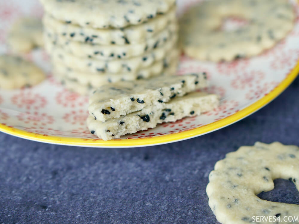 Black Sesame Cookies