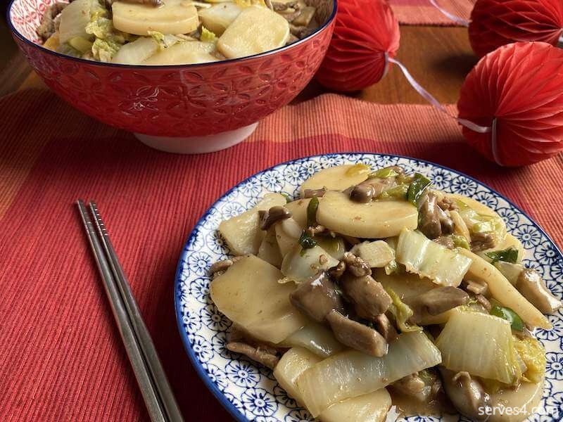 Rice and Noodle Recipes: Chinese Rice Cake Stir Fry (Chao Nian Gao | 炒年糕)