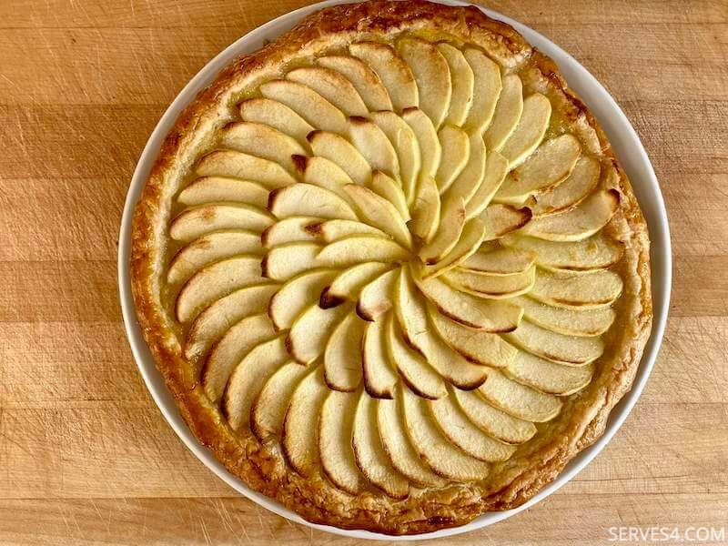 This easy French apple tart really is quick to make whilst still looking beautiful and tasting delicious.