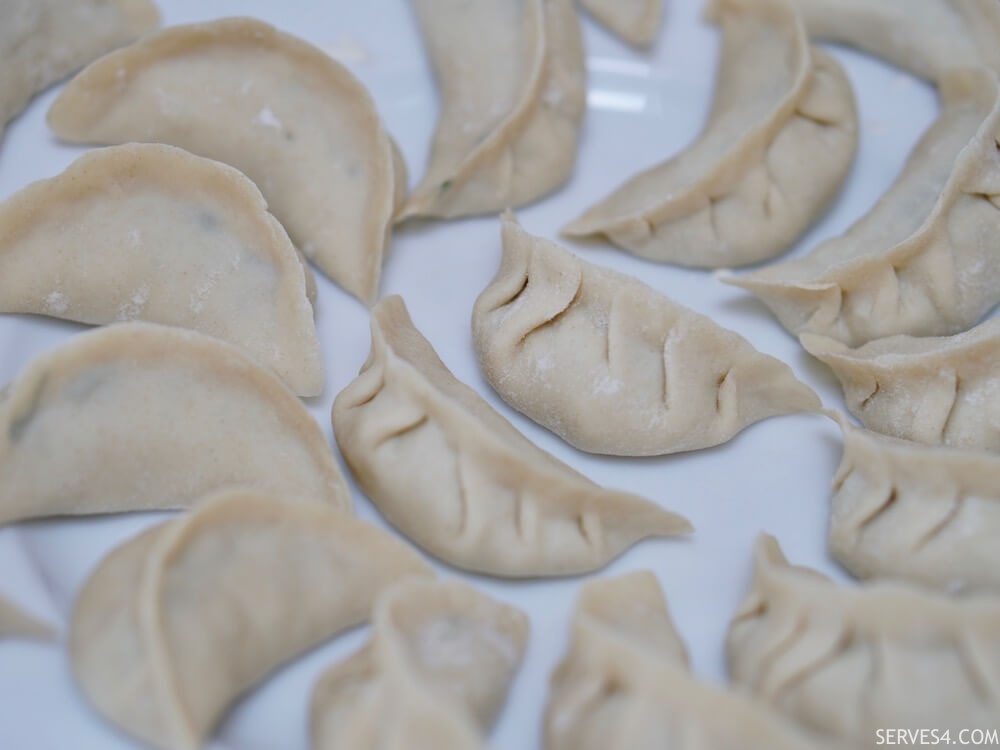 How to Make Chinese Dumplings (水饺)