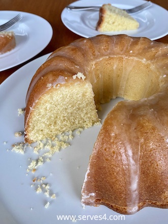 Best Baking Recipes: Lemon Drizzle Cake