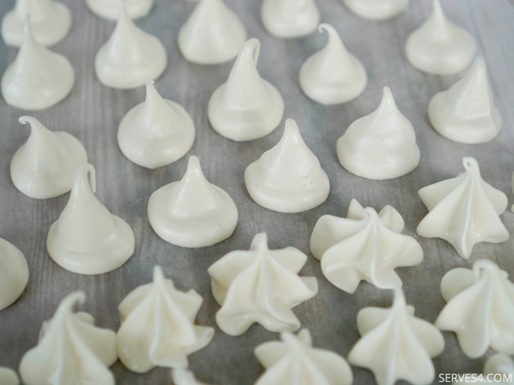 Meringue Kisses