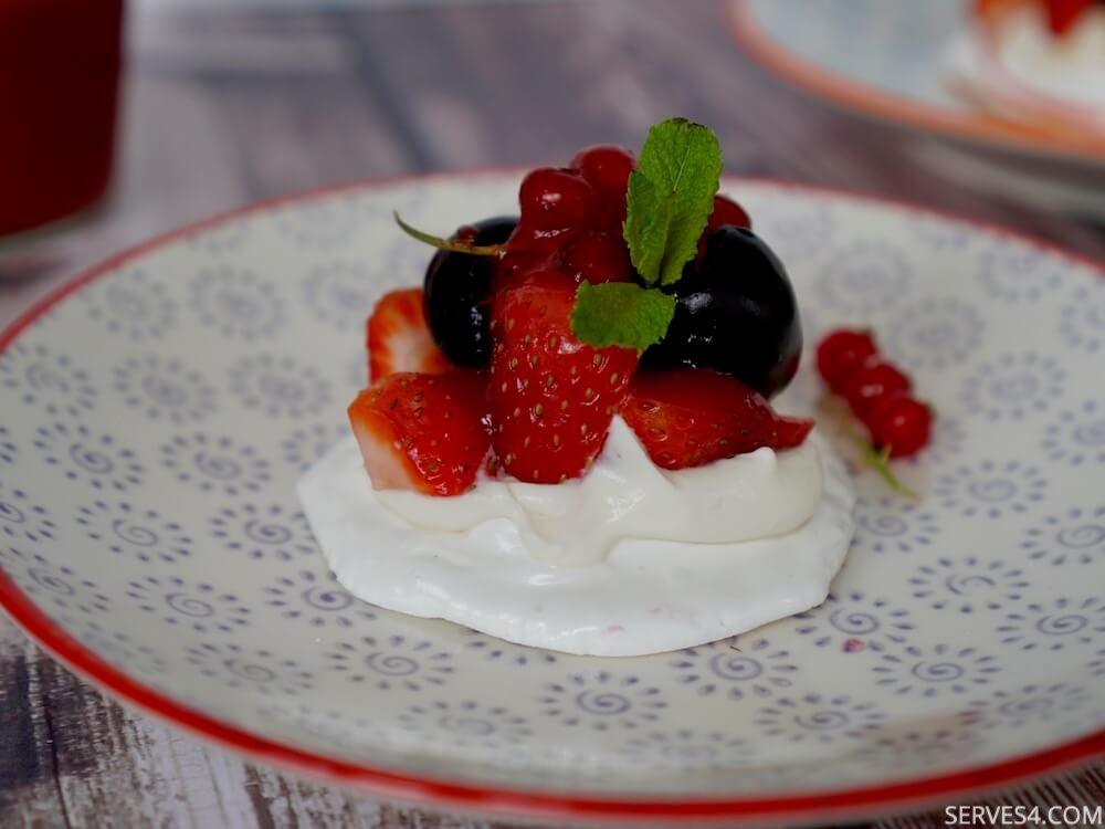 Mini Pavlova Recipe