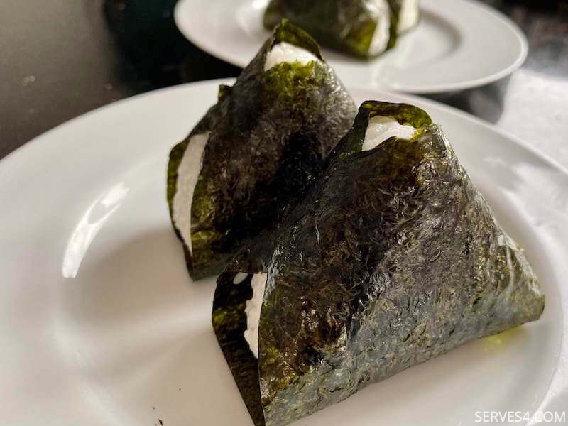 These cute little onigiri with salmon are perfect for snack or a light lunch, and kids really love to eat them.