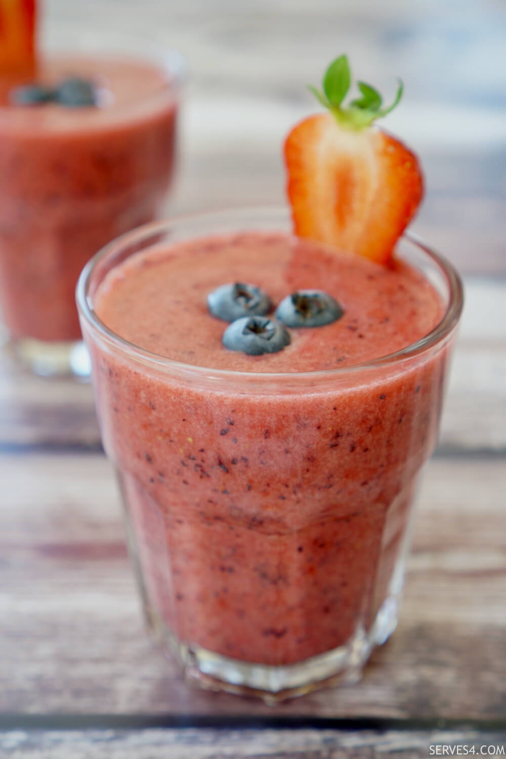 Strawberry and Blueberry Smoothie