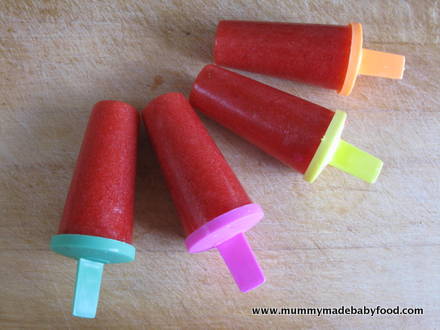 Baby Snack Idea: Sugar-Free Strawberry Ice Lollies