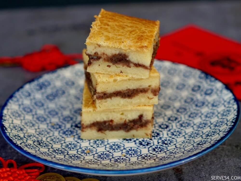 Baked Sticky Rice Cake with Red Bean Paste
(红豆 烤年糕)