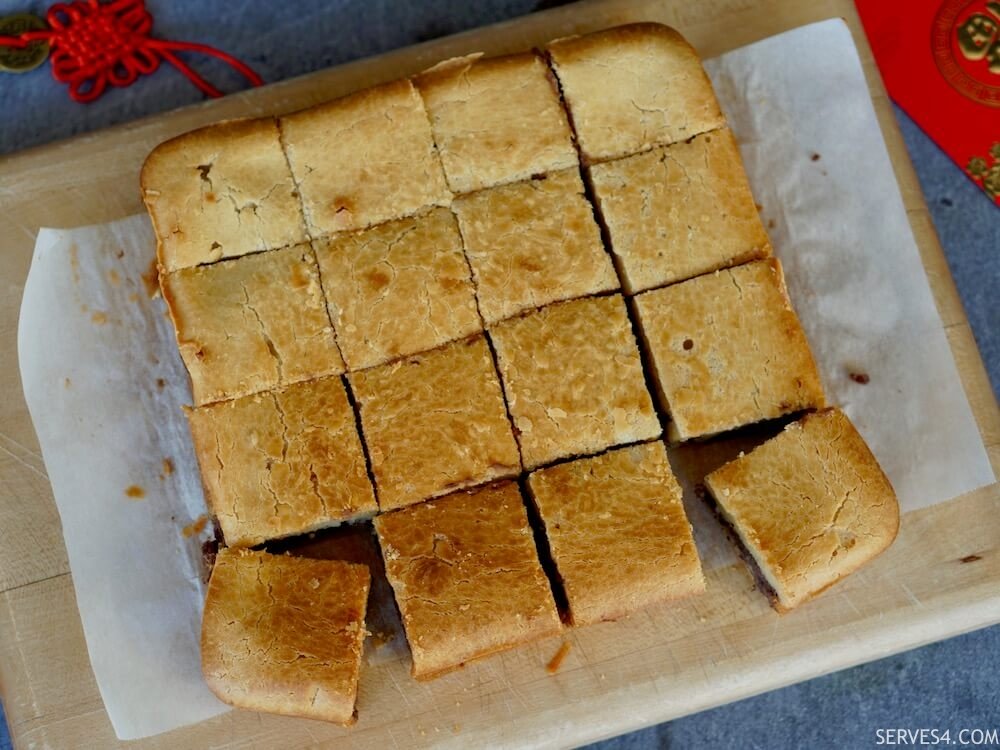 Baked Nian Gao Sticky Rice Cake with Red Bean Paste (红豆 烤年糕)