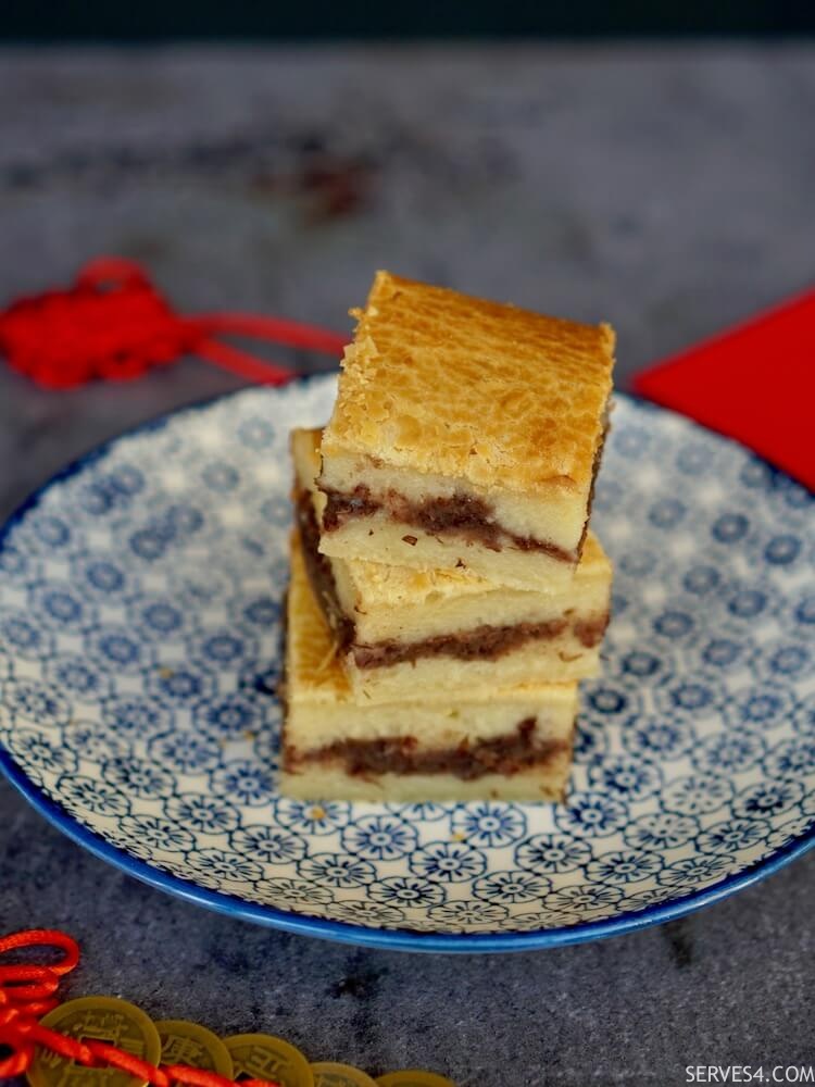 Baked Nian Gao Sticky Rice Cake with Red Bean Paste (红豆 烤年糕)