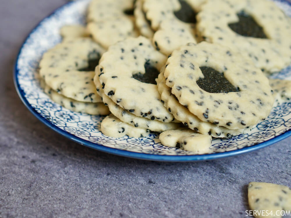 Black Sesame Cookies