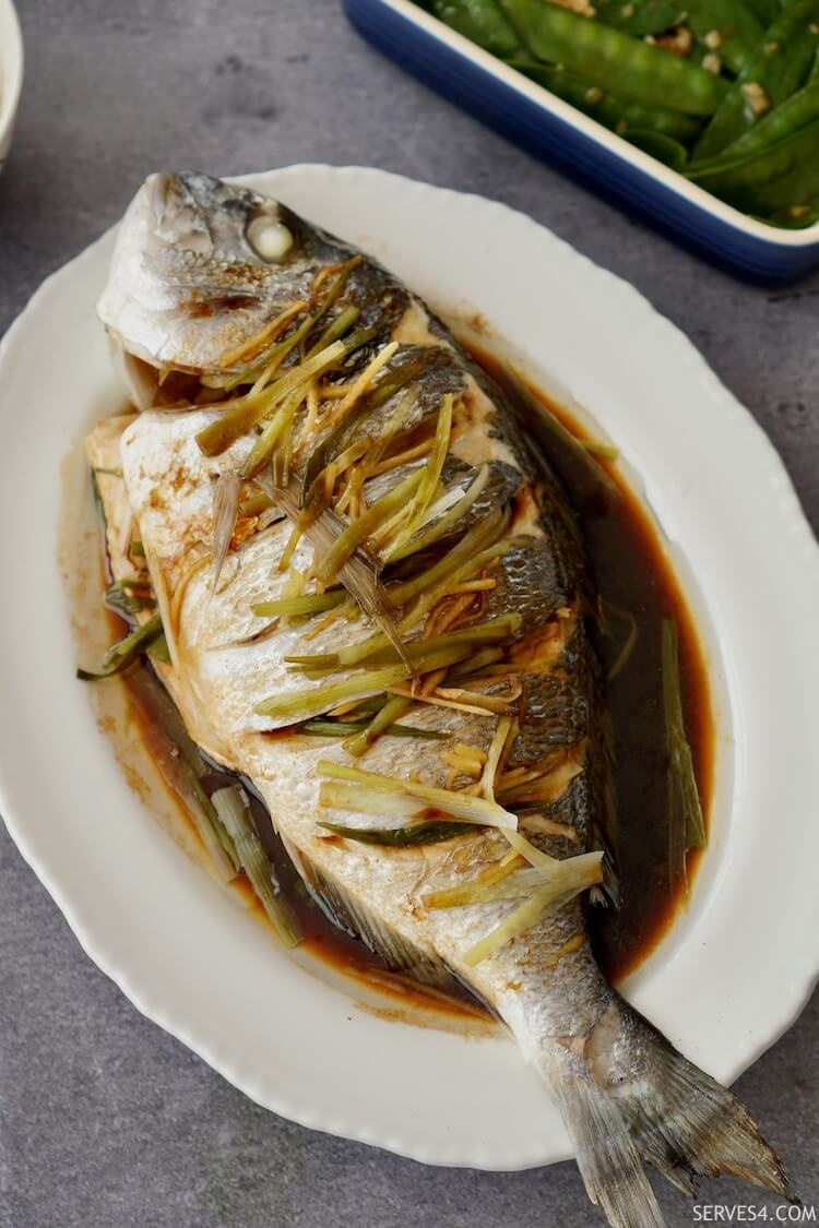 Chinese Steamed Fish Recipe (清蒸鱼)