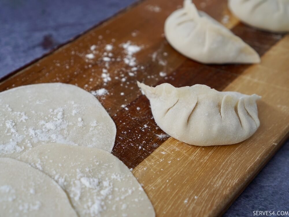 Homemade Dumpling Wrappers (饺子皮)