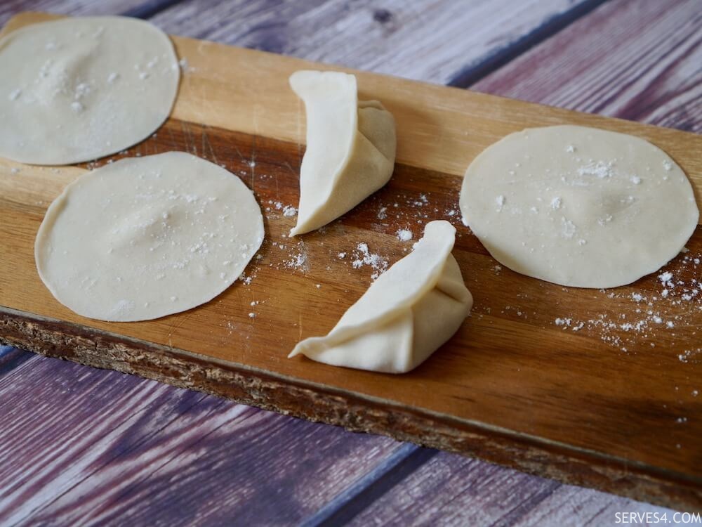 Homemade Dumpling Wrappers (饺子皮)