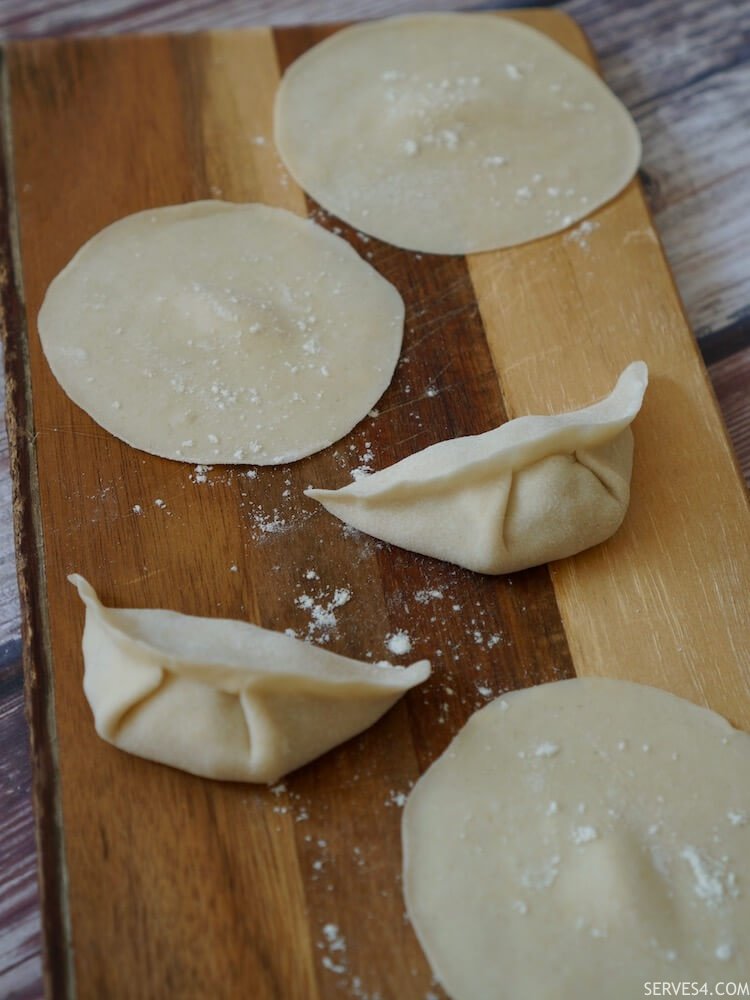 Homemade Dumpling Wrappers (饺子皮)