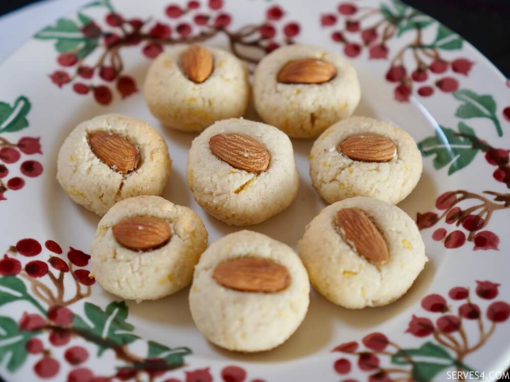 These gluten free almond biscuits are so adorable and easy to make - perfect for a quick snack or for pairing with your cuppa.