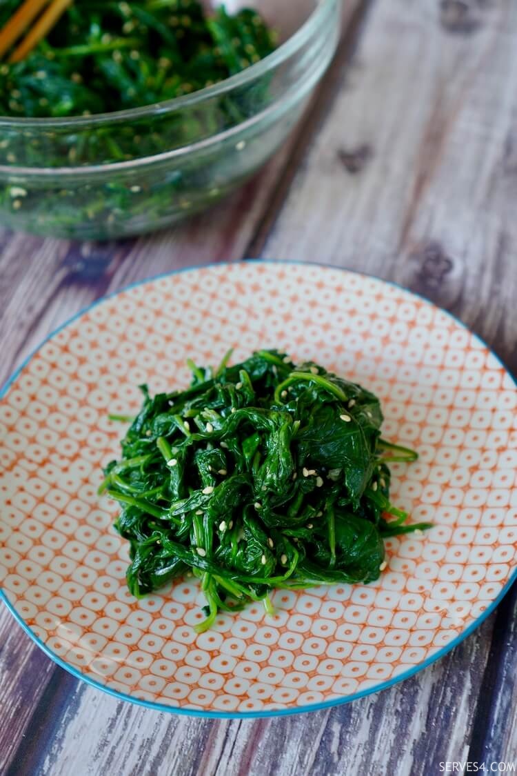 This seasoned Korean spinach recipe is simple yet flavourful and the perfect accompaniment to Korean or Asian themed meals.