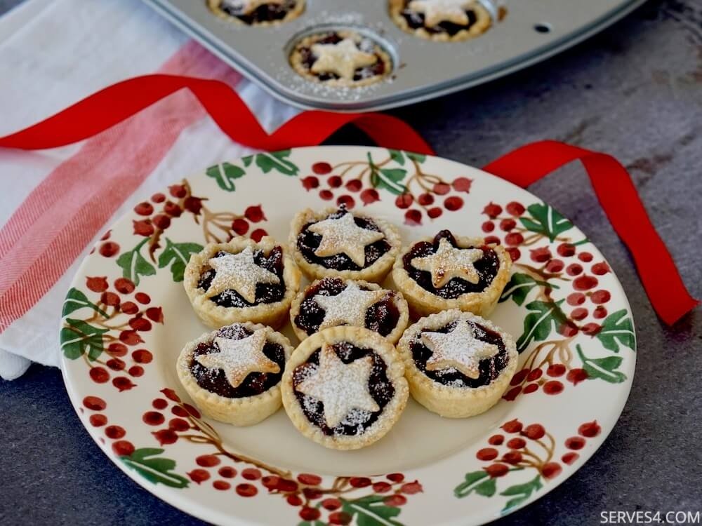 This mince pie recipe is simple and makes the most adorable bite-sized beauties, so why not give them a try this Christmas season?